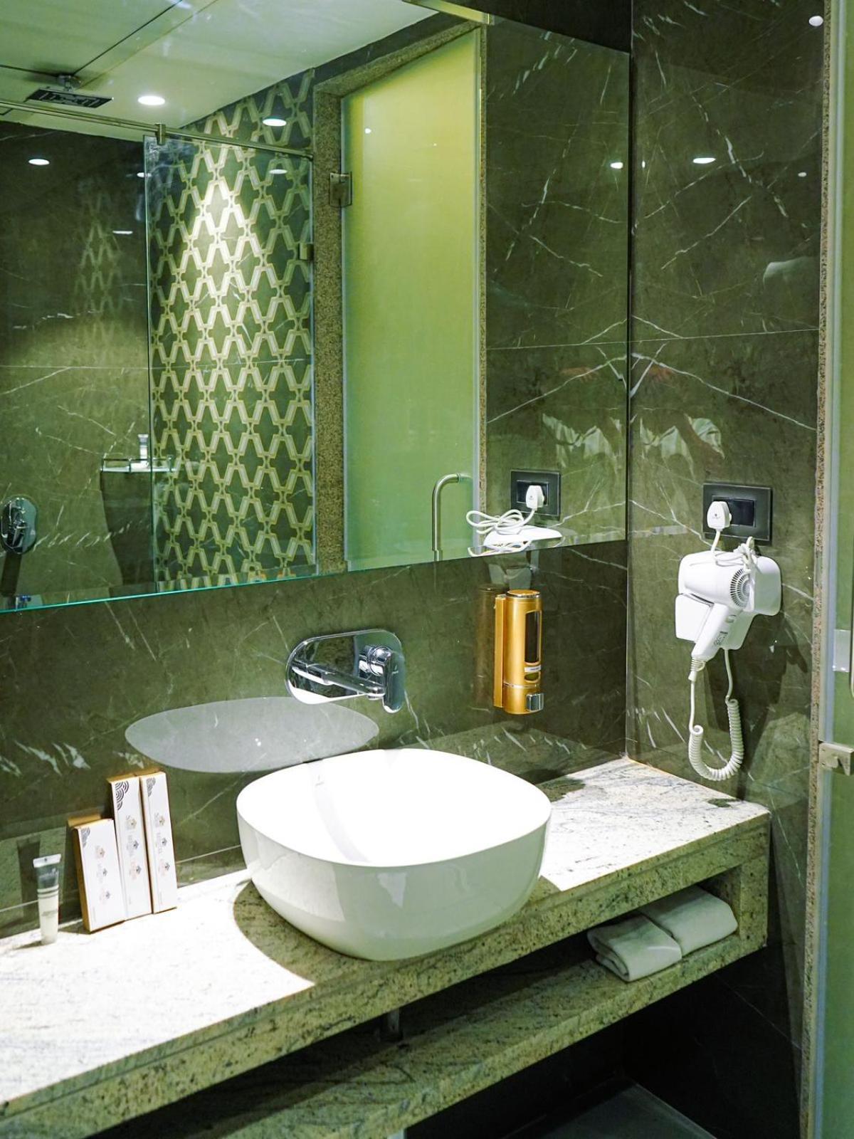 Hotel Enrise By Sayaji Nagpur Exterior foto